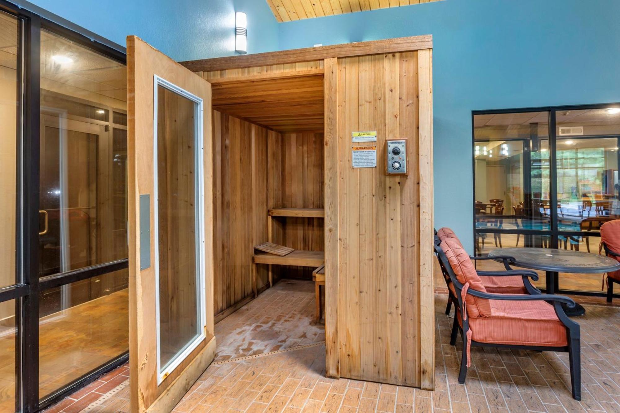 Holiday Inn Express Branson- Green Mountain Drive By Ihg Esterno foto