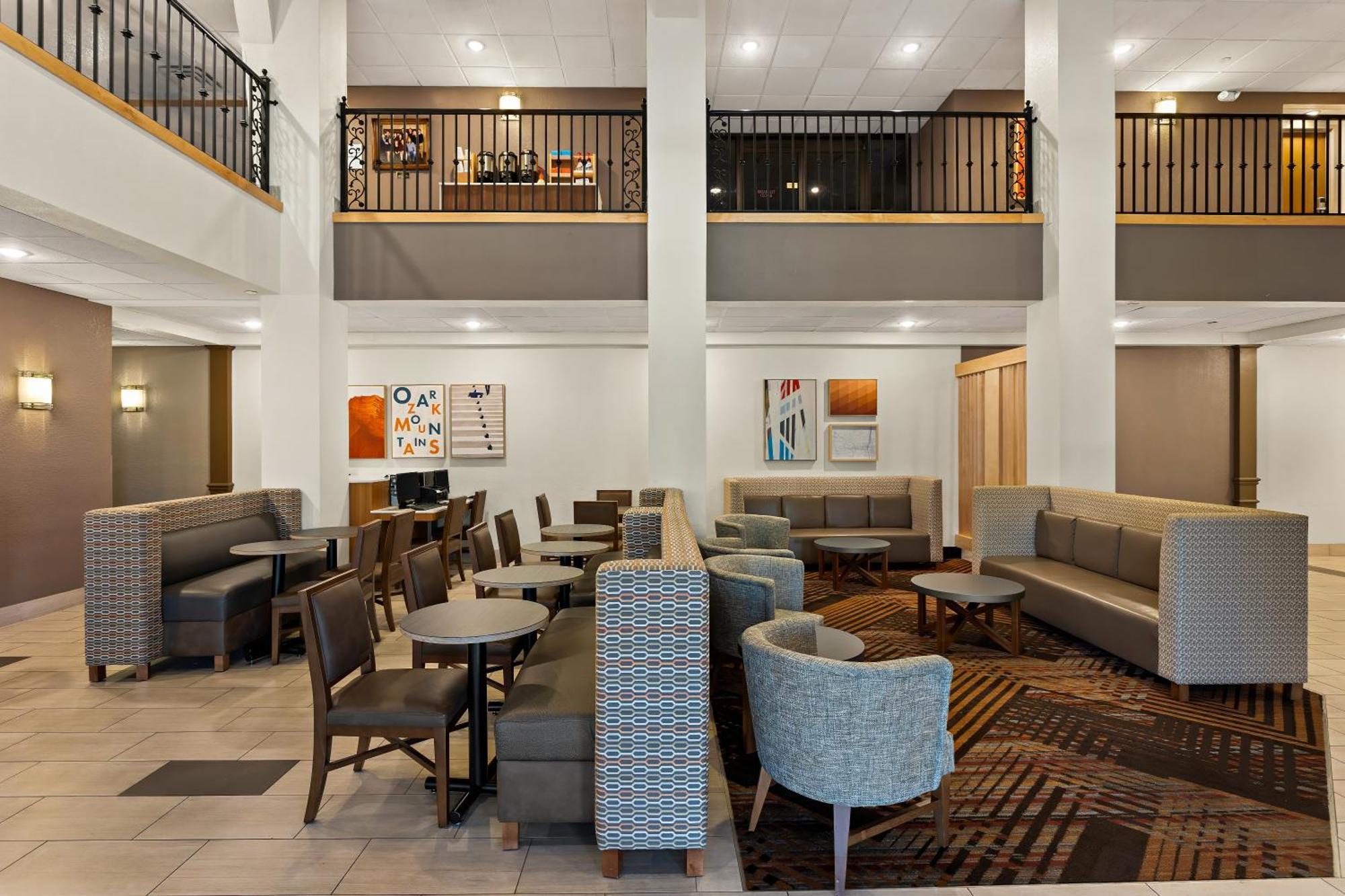 Holiday Inn Express Branson- Green Mountain Drive By Ihg Esterno foto